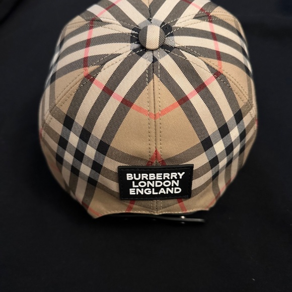 Burberry Hat - Picture 6 of 6